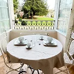 Au Chateau * Monchy-Humieres