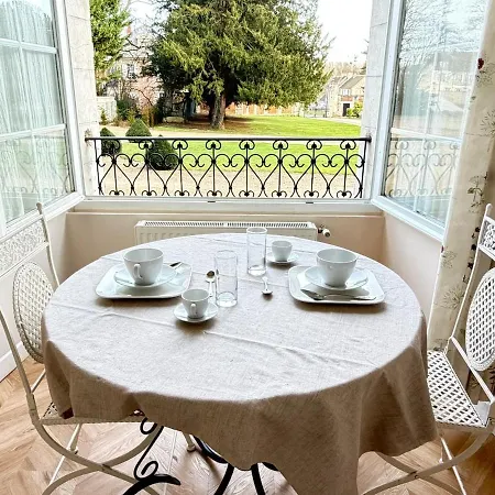 Au Chateau * Monchy-Humieres